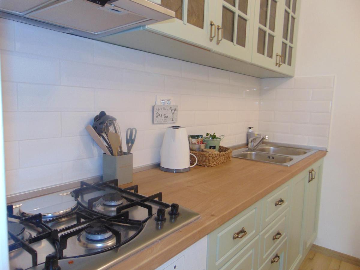 Apartman Karmen โวดีเซ ภายนอก รูปภาพ
